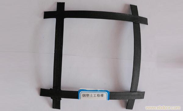 2021�����������Ńr������X